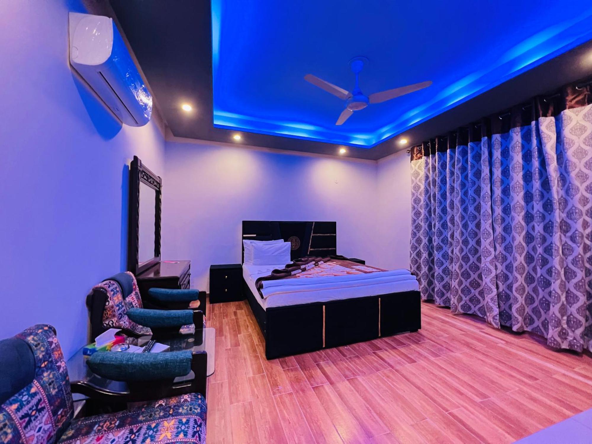 Imperial Lodges Family Guest House Islamabad Ngoại thất bức ảnh
